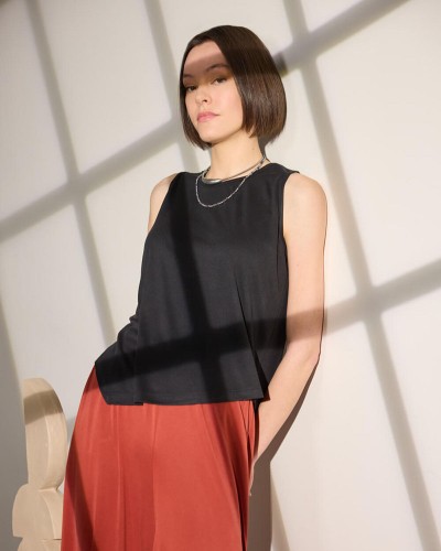 NAMASTE ΜΠΛΟΥΖΑ 68%ΜΟΝΤ-32%ΠΕΣ CALIRA - SS0726003