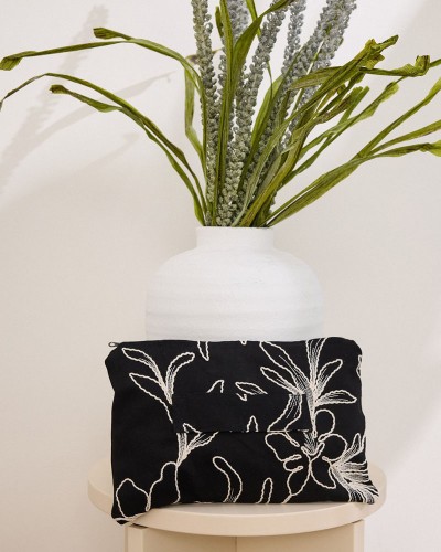 NAMASTE ΤΣΑΝΤΑ 100%ΒΑΜ KIRAN 22cm x 35cm x 8cm - BS1726006