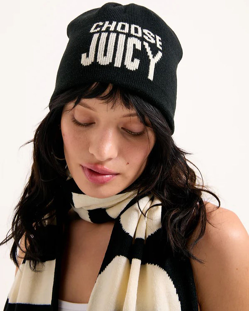 JUICY CHOOSE JUICY KNITTED SCARF / BEANIE SET - JCAWH225723-101 JUICY CHOOSE JUICY KNITTED SCARF / BEANIE SET - JCAWH225723-101