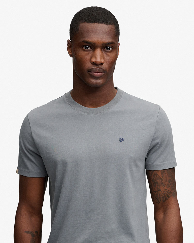 SUPERDRY & CO D1 ESSENTIAL SDCO LOGO EMB TEE ΜΠΛΟΥΖΑ ΑΝΔΡΙΚΟ - SD0APM1012473A000000
