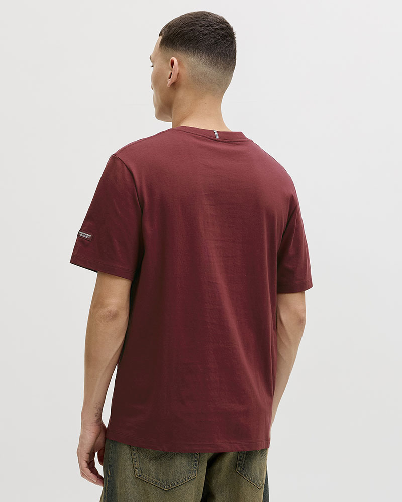 JACK & JONES JORCATSKILLS SQUARE BRANDING TEE SSCN LN - 12290856