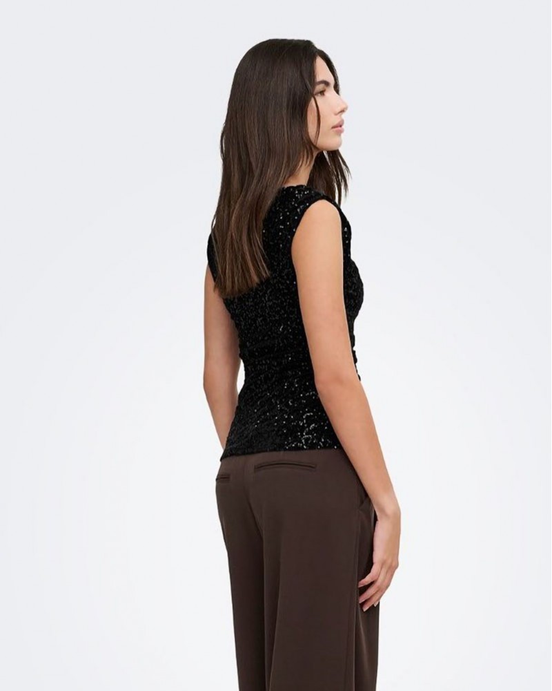 ONLY ONLNOXLEY SL SEQUIN TOP WVN - 15383400 ONLY ONLNOXLEY SL SEQUIN TOP WVN - 15383400