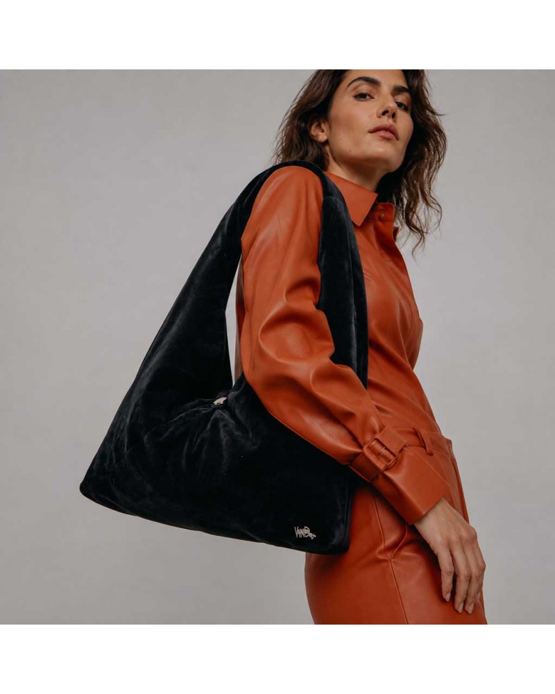 VIND.GR VLVT BLACK   Τσαντα oversized - 2241441001